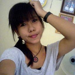 thiafanzmitha's profile picture. 