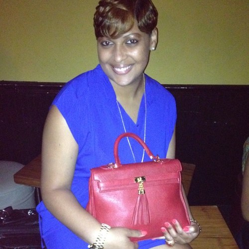 kellycambrice's profile picture. I'm the coolest person you could ever know. I LOVE sports (watching&playing)  cooking,shopping, styling, traveling, reading & hanging out with family & friends!