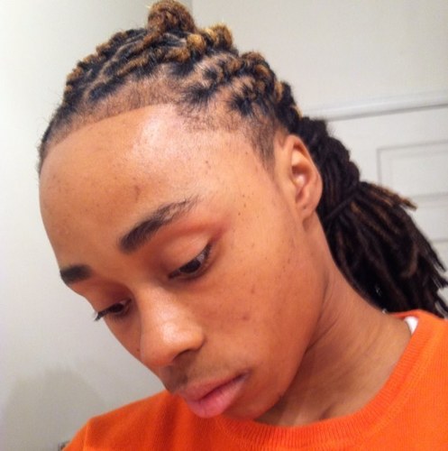 -bball player -22 years of age -member of the womens fort valley basketball -senior -outgoing -chill as person #TEAMFVSU #TEAMSKYHIGHENT
Kik me @fresh_azz_kid