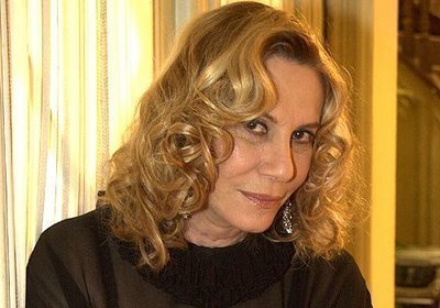 Meu nome é Maria de Nazaré
Tedesco, a loirona gostosa!
Email: NazareTedesco@Gmail.com