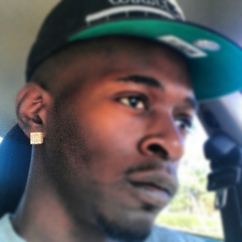 C A B A L L O B L A N C O .  .  .♬♬♬is my life. If ion kno u den fuck it. #teamjordan #teamaquarius #teamVibeGang #teamcliquesquad #team$$$$$. Follow me!