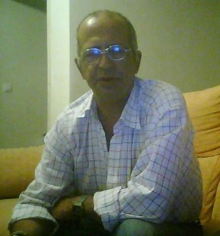 Pintor,escultor diseñador y escritor