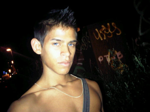 AnGeLit0oOoO's profile picture. 