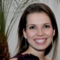 Jornalista de formação, que se encontrou trabalhando em Agência de Publicidade. #amo