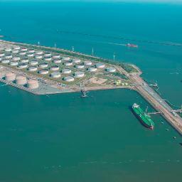 Twitter account van Maasvlakte Olie Terminal