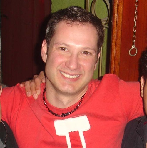caristoteles's profile picture. Dramaturgo, director de teatro, promotor cultural, maestro, empresario, socialité y demas.