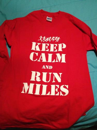 RunToKeepSane's profile picture. Putting a runner's mind on a shirt to express the thoughts of a runner. #TrackNation #CrossCountry #XC also follow @iRun2KeepSane --- she started this