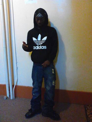 Team Cowboys , Team Swagg , Team Taylor Gang ^_^