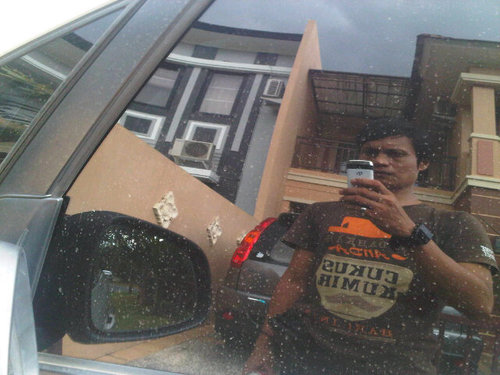 Anak baik tidak sombong rajin menabung .