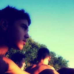 Playing guitar,drums and piano... 15 years old.. #SWAG
:D