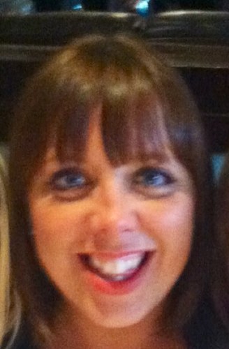 Hospitality management lecturer, food and wine lover, life enjoyer!