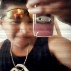 esse twitter ,é uma merda! -'- , @Diianaa_04 te amo!