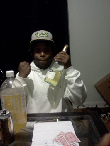 Robgriff3AkaRg3's profile picture. Its ur nigga Rob Griff aka Rg3 gurl!!!! The hood hero lol