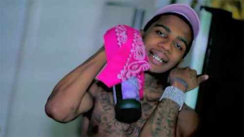 No BIO , JUST FOLLOW ME . #TEAMFOLLOWBACK !!!! . basedgod fan #beatgod LilKeisTheBeatGod #1017BrickSquad