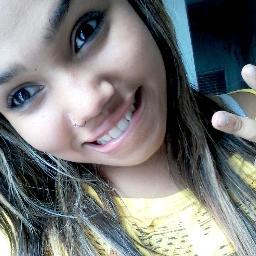 ზ '  ,   '  ☮ . naum gosta de mim ? morre q passa :)