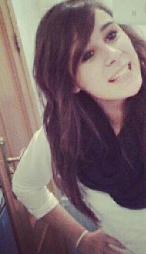 Besos màs infinitos que un simple ocho tumbado ; Quisiera ser para ti, un vicio inconfesable.