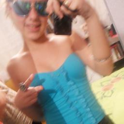 Quem sou eu ? um dia tu descobre ! rs ;p