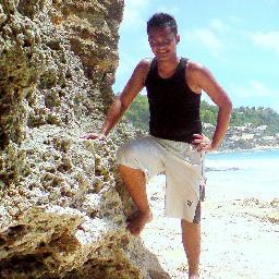 Need a job, Mentioned me for follback#Fisika 2008 UNDIP #Kristen Protestan #ProudtobeBatak100%