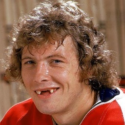 4thLineBeautie's profile picture. This ones for the 4th liners that stick up for the boys, grease and grind, fire us up and celly and wheel harder that anyone else. Stay Beauties.