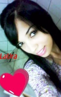 Em meio a tanta gente sem amor, sem temor, com rancor, quero brilhar a luz que Deus em mim colocou.