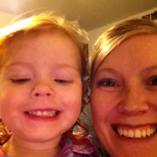 MommaMandyLee's profile picture. 