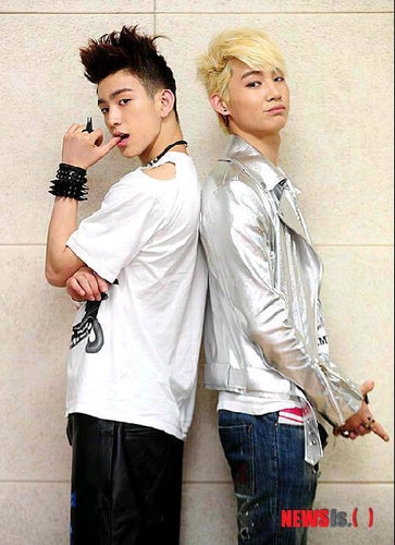 JJProject_Korea's profile picture. ★★★ ★ ★★JJProject!! @JYPEntertaiment☂ @Jbjyp @Jrjyp