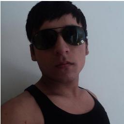 Tudo que existe existe talvez porque outra coisa existe. Nada é, tudo coexiste: talvez assim seja certo..