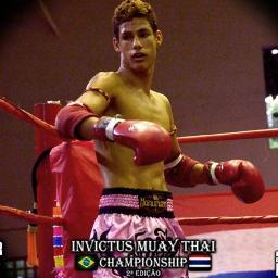 Minha essencia é de surf, mais meu espirito é do muay thai...
