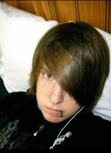 funny.cool.guitar player.paintball.single.16.long relationships. and one big secret = my life :D follow me and ill follow back