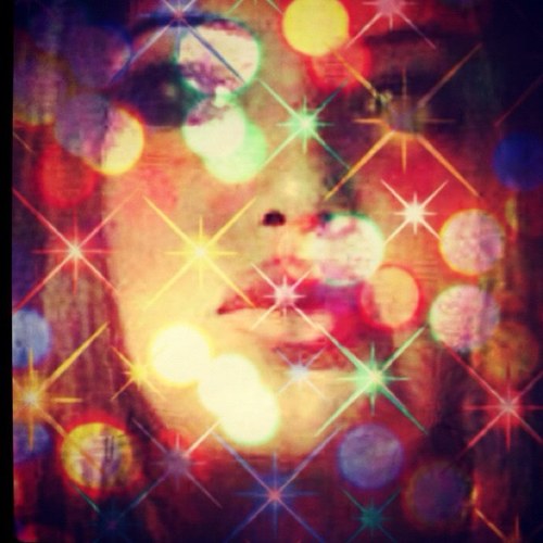 LOVe. Ur Life U Only Live It once.(Alh Yr7mich Ya Oumi) ربي اعطني علي قد نيتي