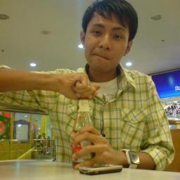 meetUncleHakim's profile picture. Gamer