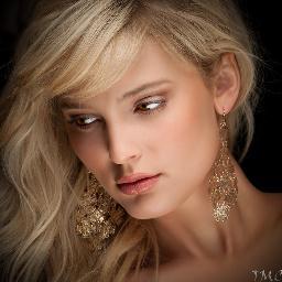Valhalla is my home, I shall only return when my duty on Earth is fufilled.... its strange this new place. #Single #Valkyrie #Rp 20+