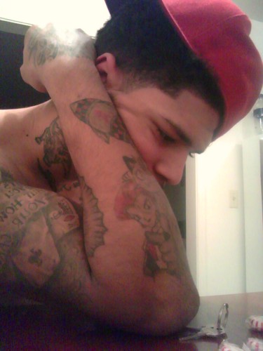 CreoleBoy_69's profile picture. RAPPER IN A GROUP CALLED (COALITION) , PARTY PROMOTER.2 JOB GRINDER REPPING HPT KY... KEEP YA EYES AN EARS OPEN FOR THE COALITION. ..