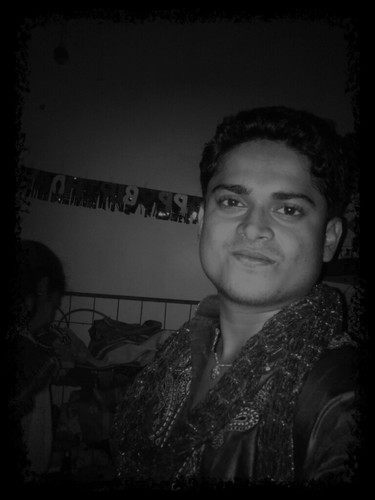 amisomeone's profile picture. i m wat i m....???