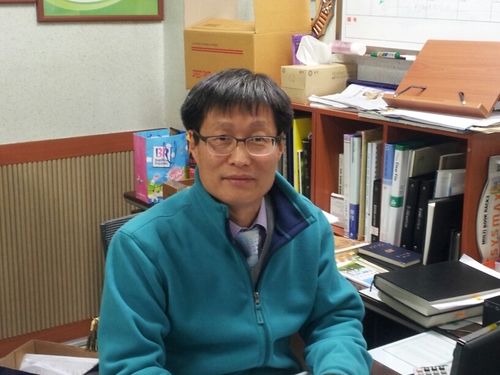 성남시 중앙도서관장