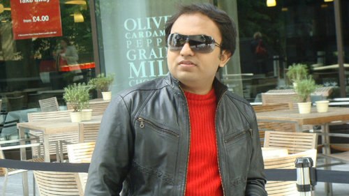 I am a signature analyst and a numerologist.
