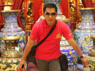 RianViiVoo's profile picture. Intan Sales|Traveling|fotografer|Enterprenuer|Bisnis|mining|Trading