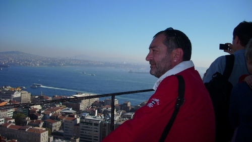 ApcNuri's profile picture. 