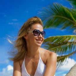 Люблю мужа и воспитываю замечательную дочь! Если Вы из СПБ, то могу помочь с подбором тура в любую точку мира! Взаимный фолловинг!