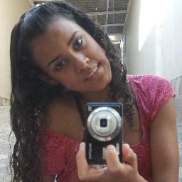 Me julguee da maneeira que quiser a opnião ée sua mais a reealidade ée minha :)