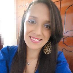 ''Você pode fingir seus sorrisos ou controlar seus sentimentos, mas só você realmente sabe o que está sentindo.''♥