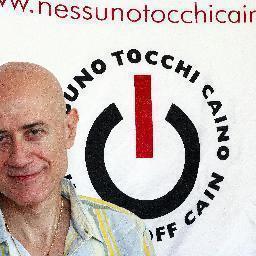 Attualmente Segretario di Nessuno tocchi Caino, già membro della Camera dei Deputati, da sempre tifoso della Juve