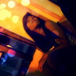 Look like BARBIE
Smoke like Marley
Party like KESHA♥