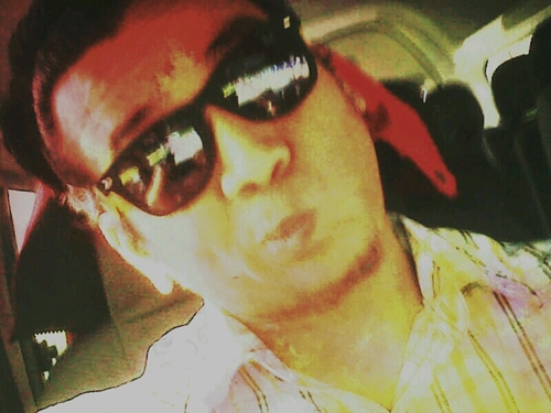 aKemaZIs's profile picture. ak ni lurus bendul ckit!!!