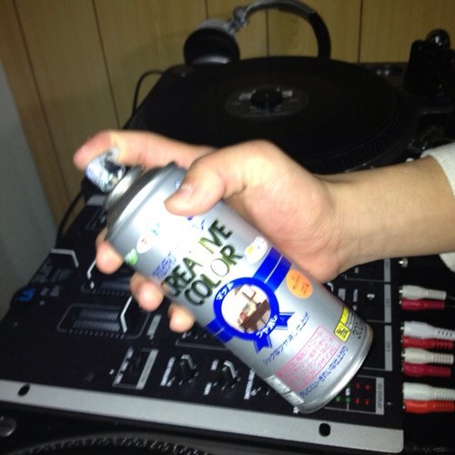 9sigure's profile picture. 15歳のgraffiti wiriterです！まだまだスキルないけど頑張っていきます！絵好きな人絡んでください\(//∇//)\