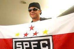 Twitter dedicado ao  Ídolo do Sao Paulo FC @_denilson15 Criado dia 15/10/12 Denilson seguiu dia 16/10/12!