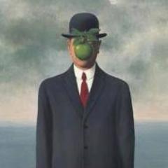 Sólo viviendo absurdamente se podría romper alguna vez este absurdo infinito.