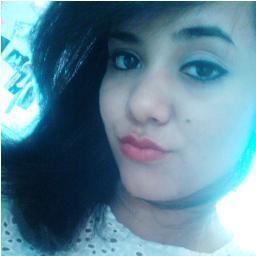 Oii pessoal.sou cantora e compositora em Patos de Minas.Apaixonada por música..gosto de cantar e tocar!!Pessoal que tbm gosta de musica segue ae.bjus