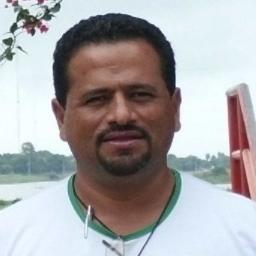 professor, pai da Lorena e Thais, moro Sidrolândia, Mato Grosso do Sul. São Paulino e crente de que o amanhã pode ser melhor.