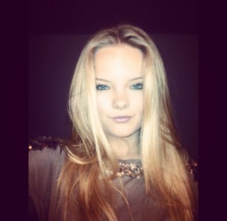 Met Robyn word ik oud ♥ 
Elise beste nichtje van de heeeele wereld♥